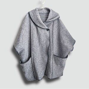 Handmade in Italy Wool-Blend Oversized Boho Chic Boxy Poncho Cape